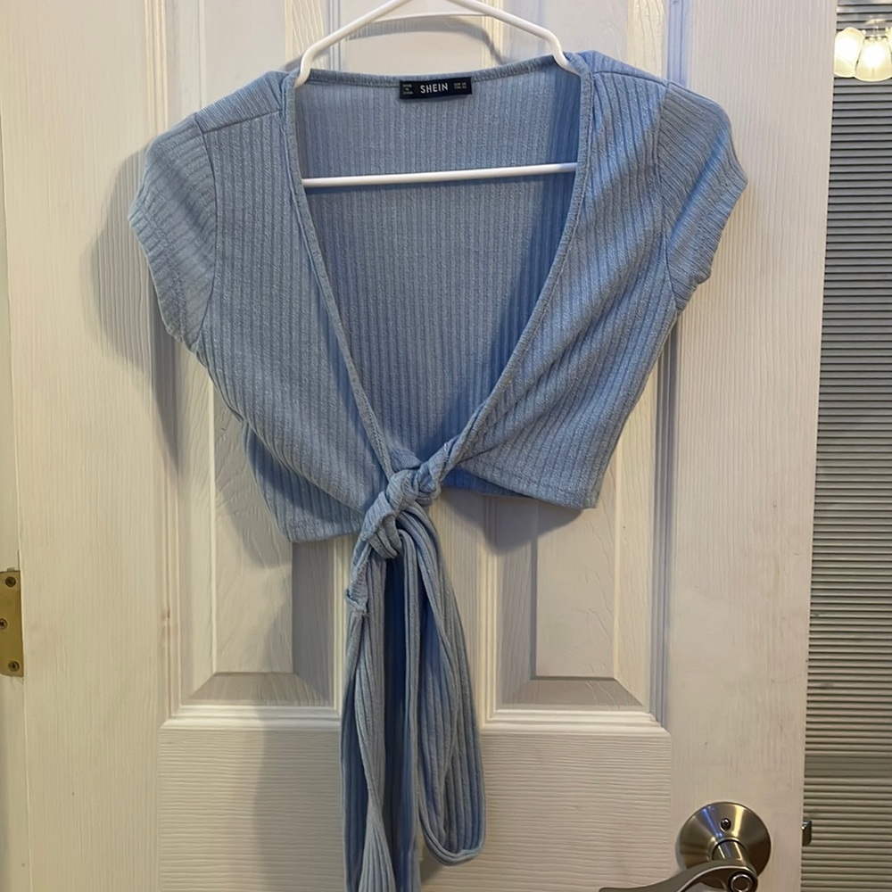 Blue ribbed tie crop top